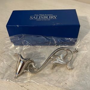 Salisbury Floral Snuffer NWT